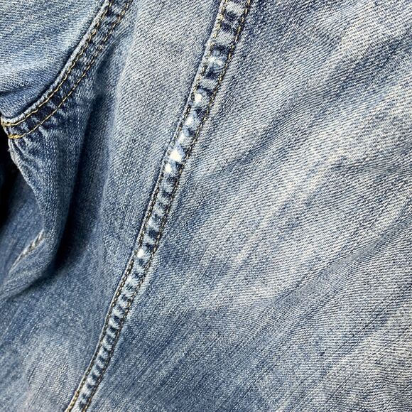 LOGG H&M Blue Faded Vintage Wash Distressed Denim Jacket Women Button Country - Picture 9 of 11